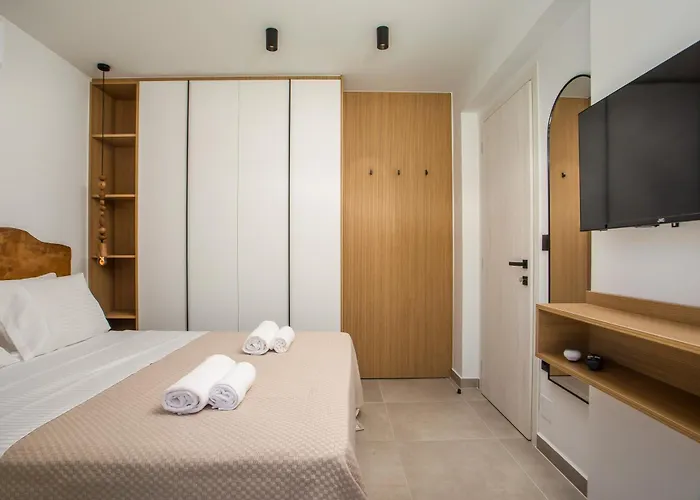 Aura Luxury Вилла *