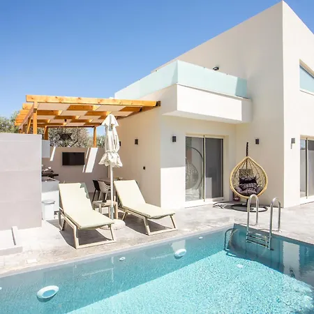 Aura Luxury Villa