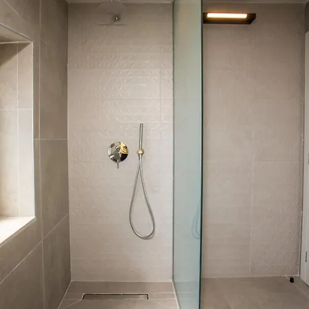 Villa Aura Luxury *