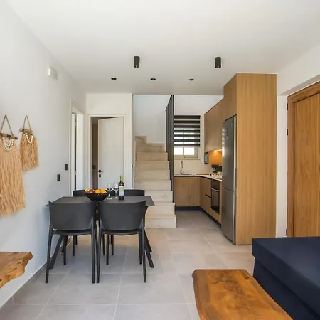 Aura Luxury فيلة *