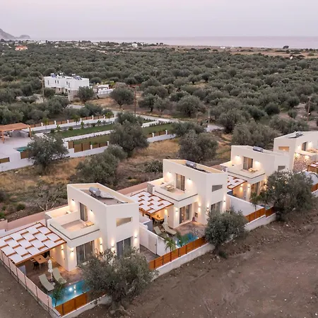 Aura Luxury فيلة *